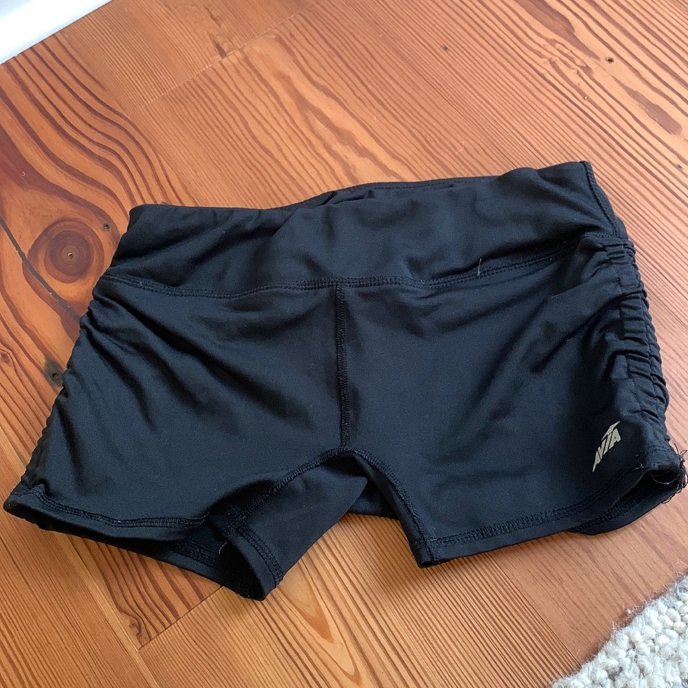 Kids black athletic short